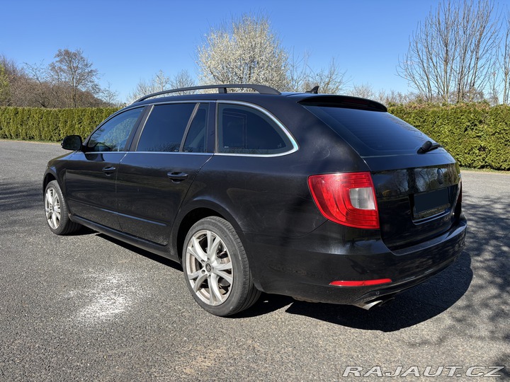 Škoda Superb II, 2.0TDI, DSG, Ambition 2011