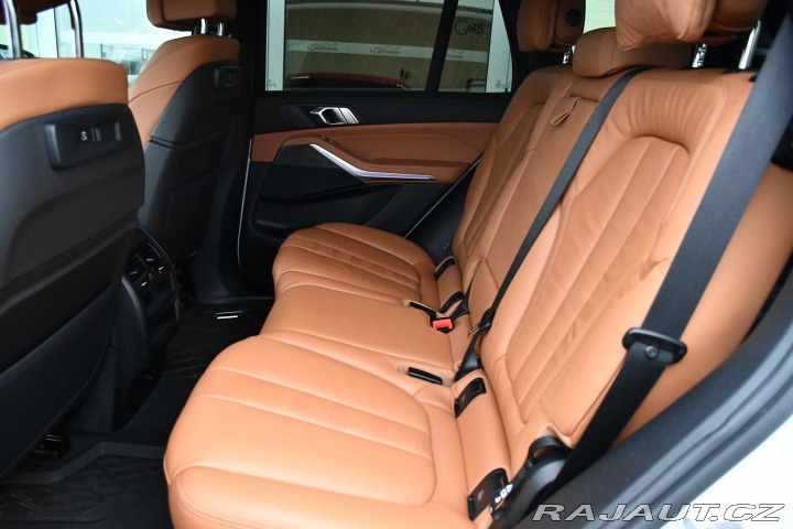 BMW X5 xDrive40i M-SPORT TAŽNÉ 7 2021