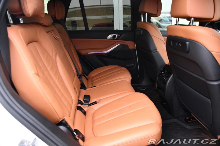 BMW X5 xDrive40i M-SPORT TAŽNÉ 7 2021