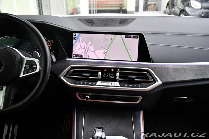 BMW X5 xDrive40i M-SPORT TAŽNÉ 7 2021