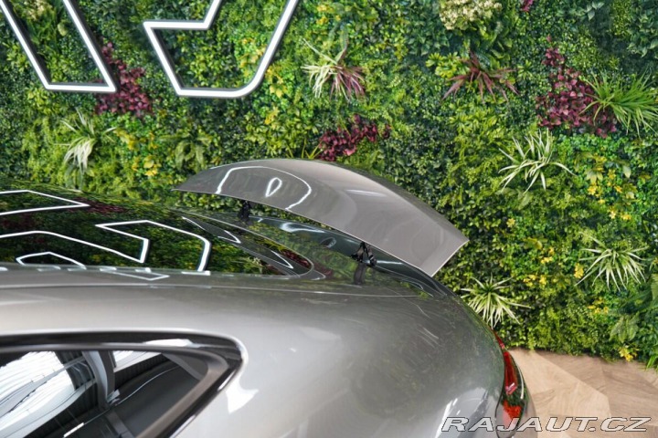 Mercedes-Benz AMG GT 63*4M+*TRACK PACE*PANO*HU 2025