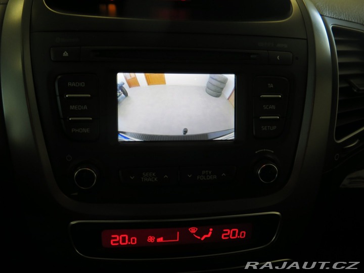 Kia Sorento 2.2CRDi,4x4,kamera,tažné 2013