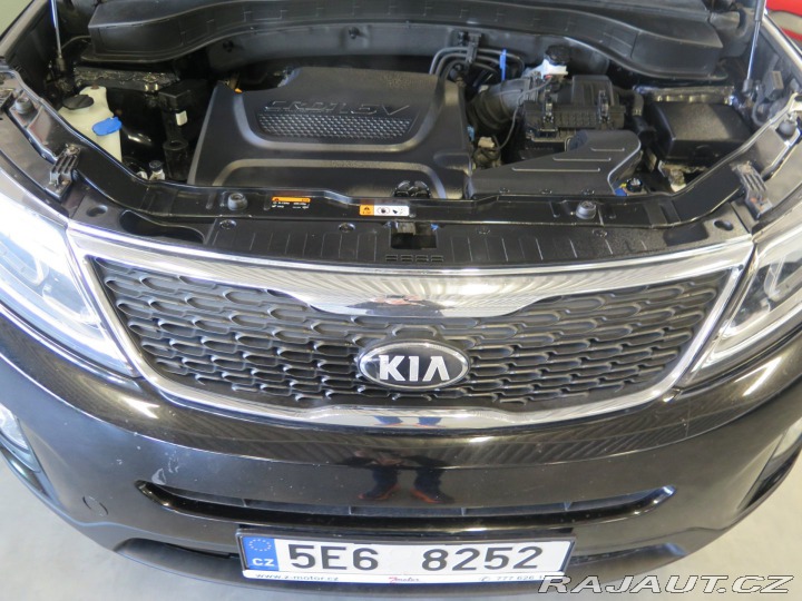 Kia Sorento 2.2CRDi,4x4,kamera,tažné 2013