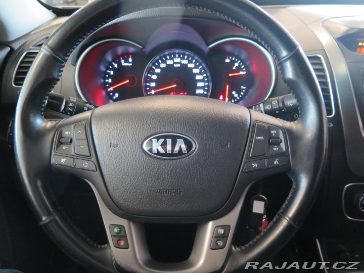 Kia Sorento 2.2CRDi,4x4,kamera,tažné 2013