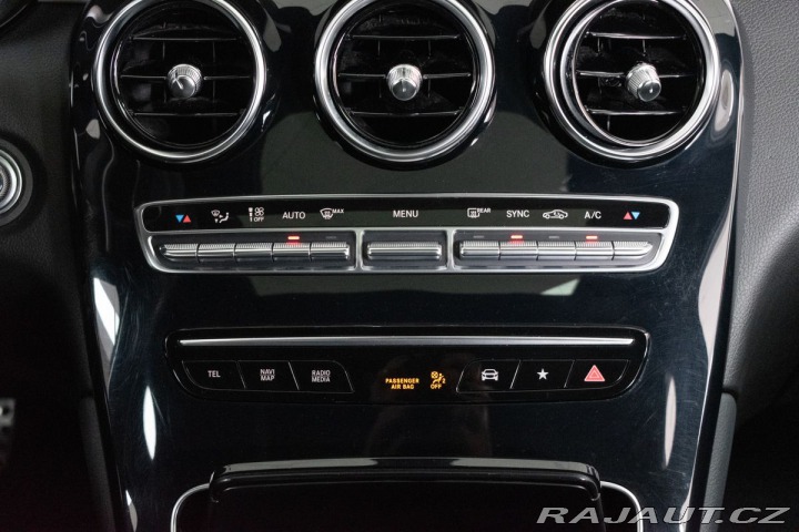 Mercedes-Benz GLC 220d 4MATIC*AIRMATIC*LED* 2022