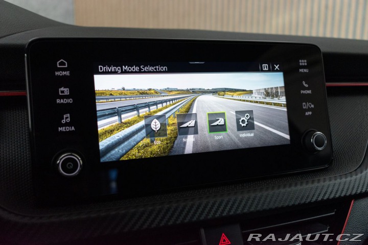 Škoda Kamiq 1.5TSI 2xKOLA*MONTE CARLO 2024