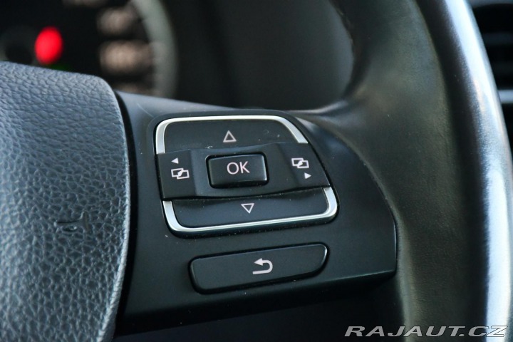 Volkswagen Tiguan 2.0TSI 155kW NAVI TAŽNÉ K 2012