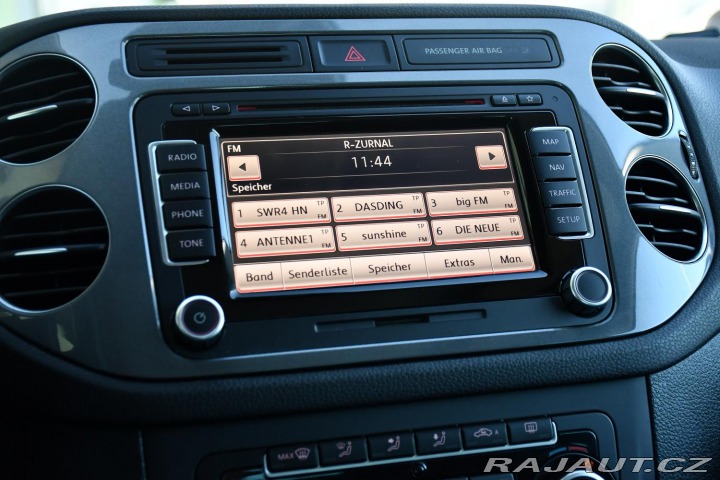 Volkswagen Tiguan 2.0TSI 155kW NAVI TAŽNÉ K 2012