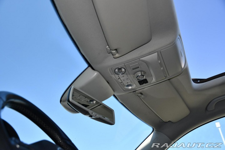 Volkswagen Tiguan 2.0 TSI 155kW 2012