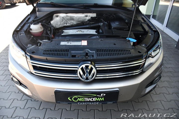 Volkswagen Tiguan 2.0TSI 155kW NAVI TAŽNÉ K 2012