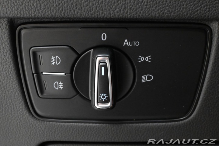 Volkswagen Passat 2,0 TDI 110kW DSG Busines 2022