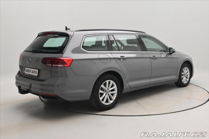 Volkswagen Passat 2,0 TDI 110kW DSG Busines 2022