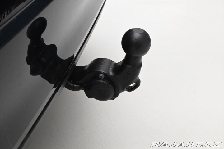 Volkswagen Passat 2,0 TDI 110KW Business Zá 2023