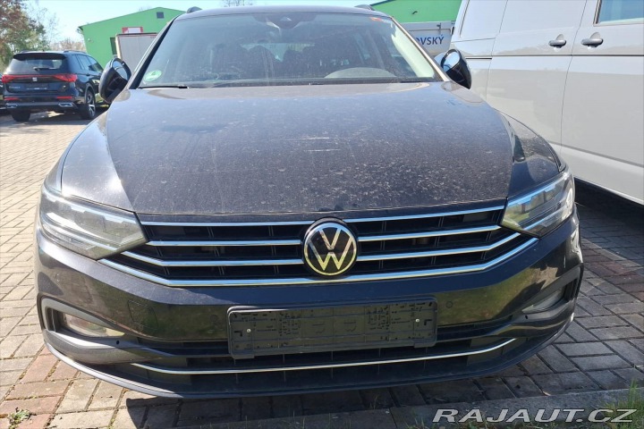 Volkswagen Passat 2,0 TDI 110KW DSG BUSINES 2023