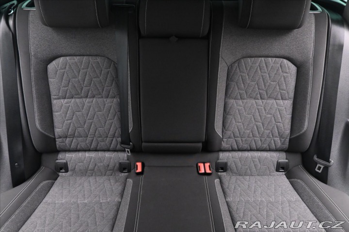 Volkswagen Passat 2,0 TDI 110KW DSG BUSINES 2023