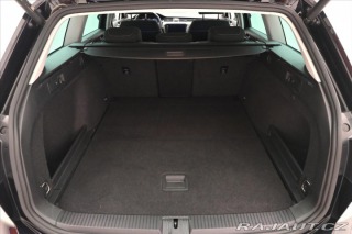 Volkswagen Passat 2,0 TDI 110KW DSG BUSINES 2023