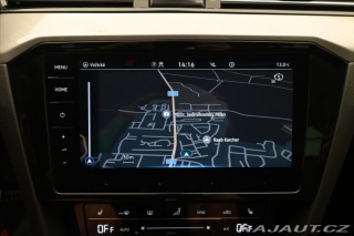 Volkswagen Passat 2,0 TDI 110KW DSG BUSINES 2023