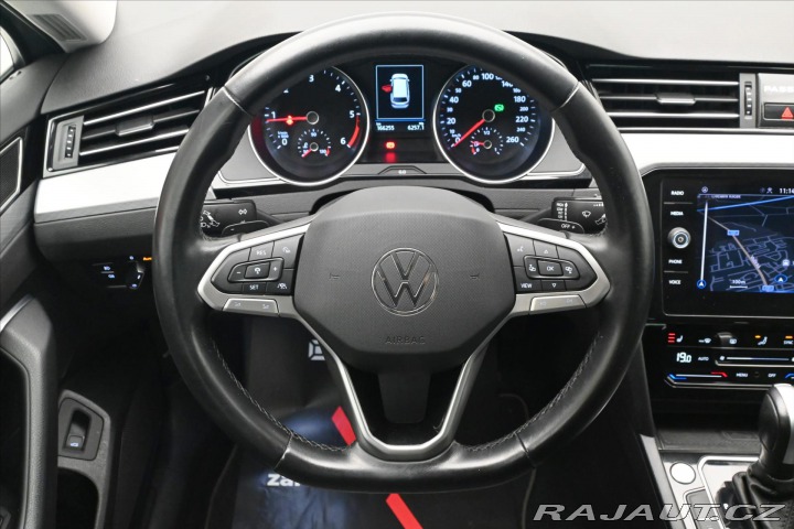 Volkswagen Passat 2,0 TDI 110kW DSG Busines 2022