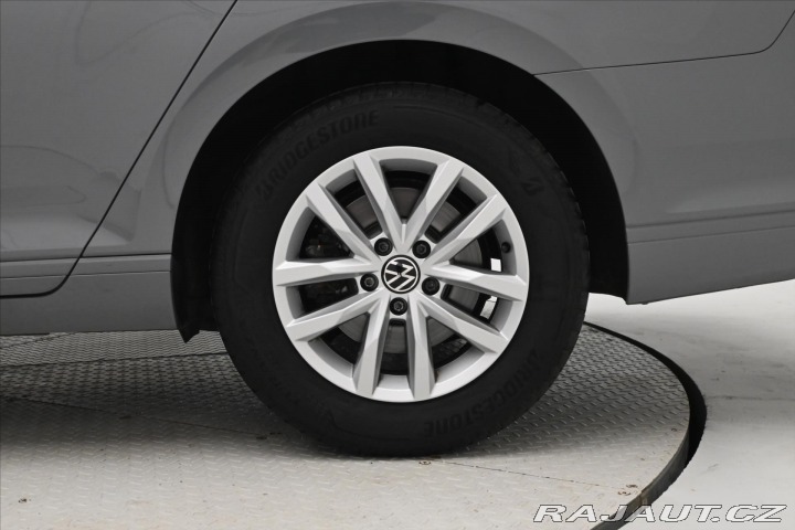 Volkswagen Passat 2,0 TDI 110kW DSG Busines 2022