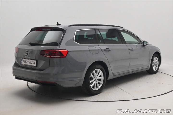 Volkswagen Passat 2,0 TDI 110kW DSG Busines 2022