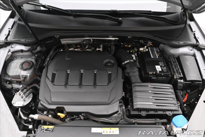 Volkswagen Passat 2,0 TDI 110 kW DSG Busine 2022