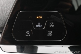 Volkswagen Golf 2,0 TDI 110 kW Life Záruk 2023