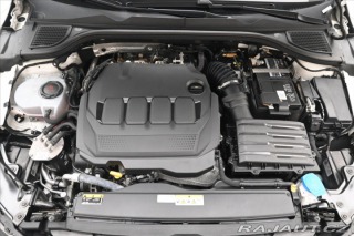 Volkswagen Golf 2,0 TDI 110 kW Life Záruk 2023