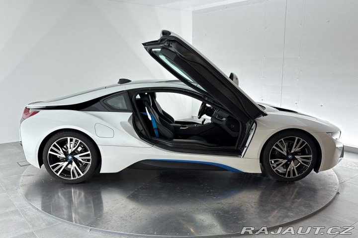 BMW i8 Coupé 2015