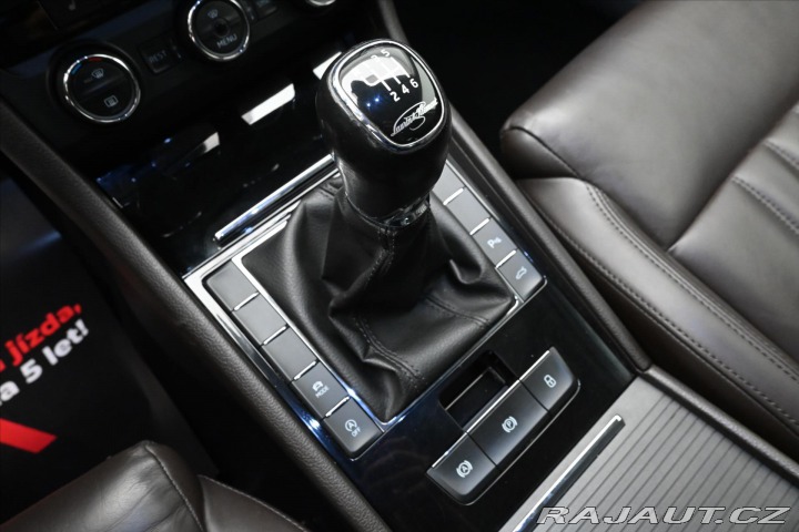 Škoda Superb 2,0 TDI 110kW L&K Zár 2016