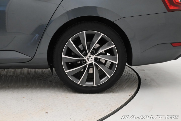 Škoda Superb 2,0 TDI 110kW L&K Zár 2016