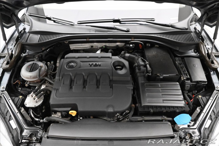 Škoda Superb 2,0 TDI 110kW L&K Zár 2016