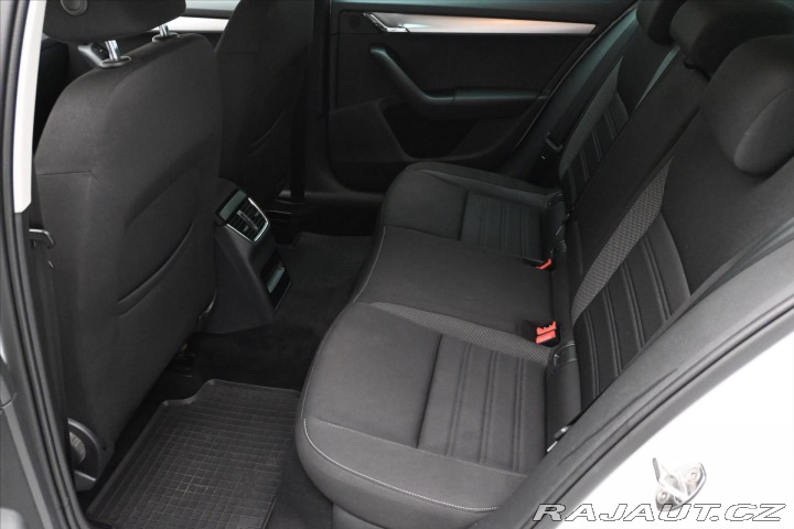 Škoda Octavia 1,6 TDI 85kW Ambition Zár 2017