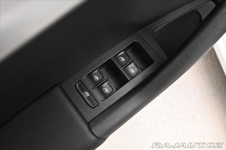 Škoda Octavia 1,6 TDI 85kW Ambition Zár 2017