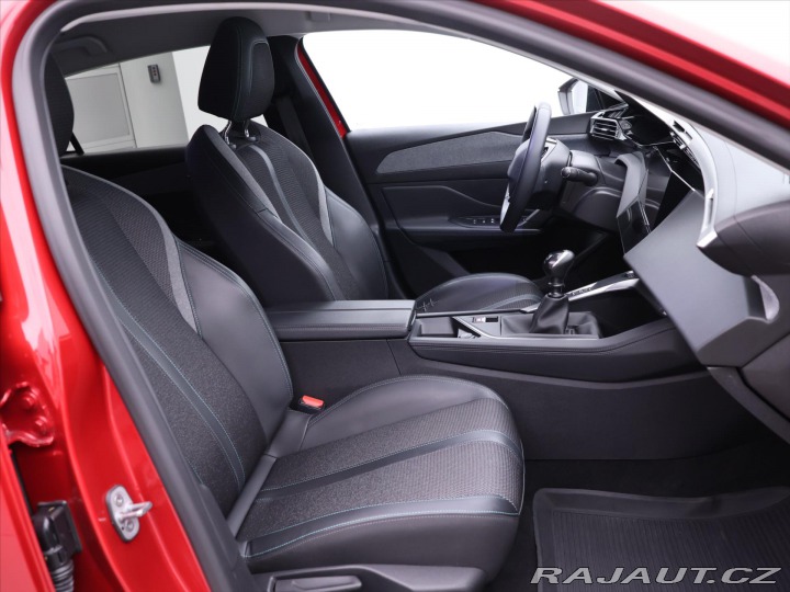 Peugeot 308 1,2 PT 96kW CZ Allure LED 2022