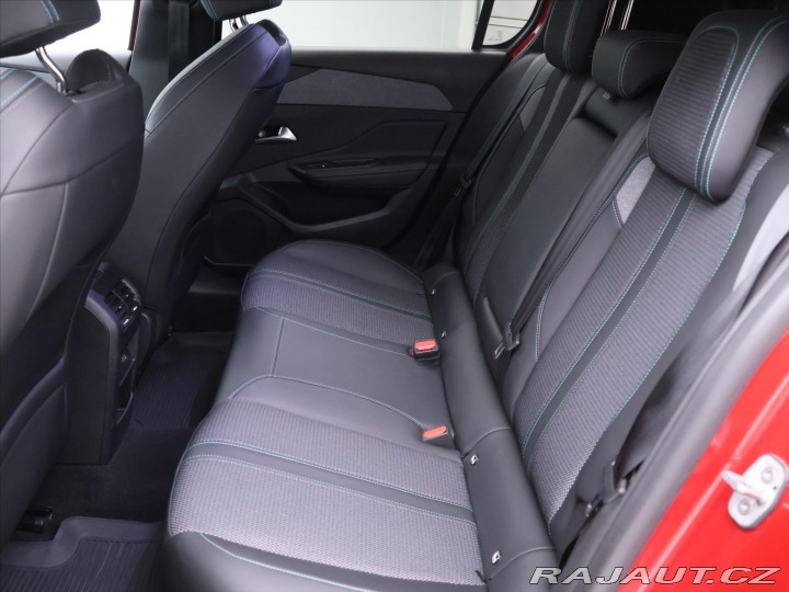 Peugeot 308 1,2 PT 96kW CZ Allure LED 2022