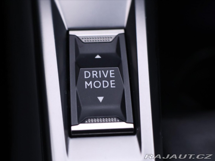 Peugeot 308 1,2 PT 96kW CZ Allure LED 2022