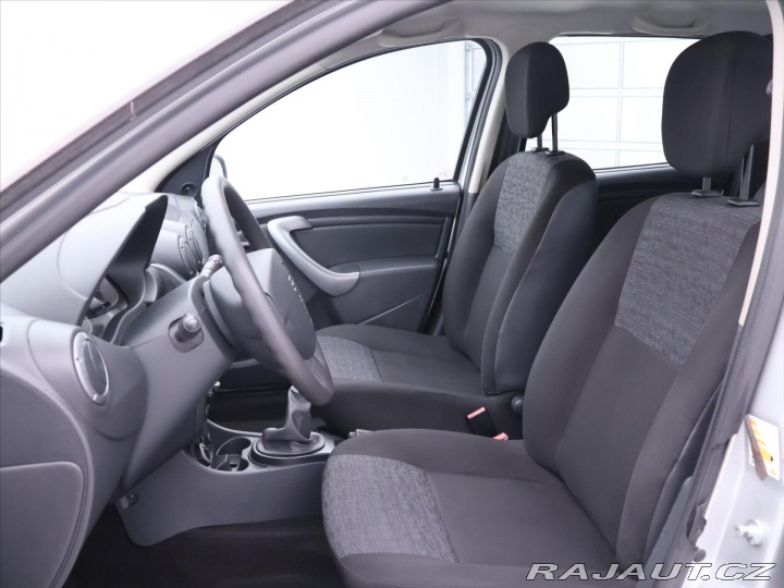 Dacia Duster 1,6 i 77kW 4x4 Klima Serv 2012