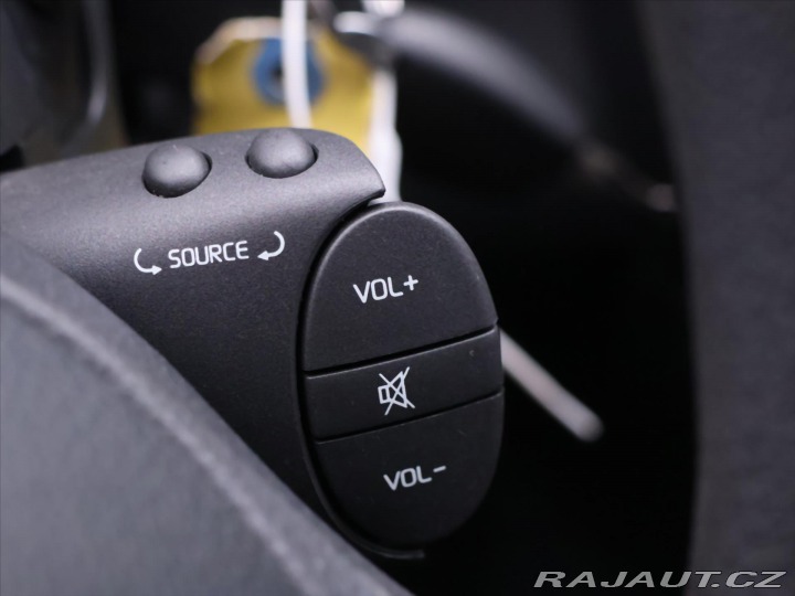 Dacia Duster 1,6 i 77kW 4x4 Klima Serv 2012