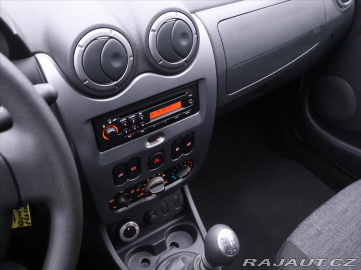 Dacia Duster 1,6 i 77kW 4x4 Klima Serv 2012