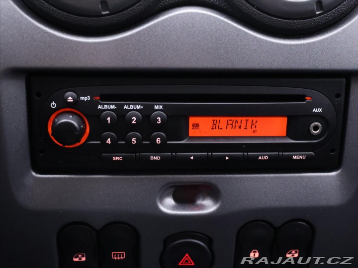 Dacia Duster 1,6 i 77kW 4x4 Klima Serv 2012