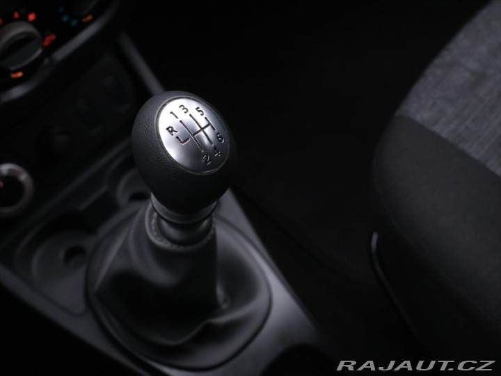 Dacia Duster 1,6 i 77kW 4x4 Klima Serv 2012