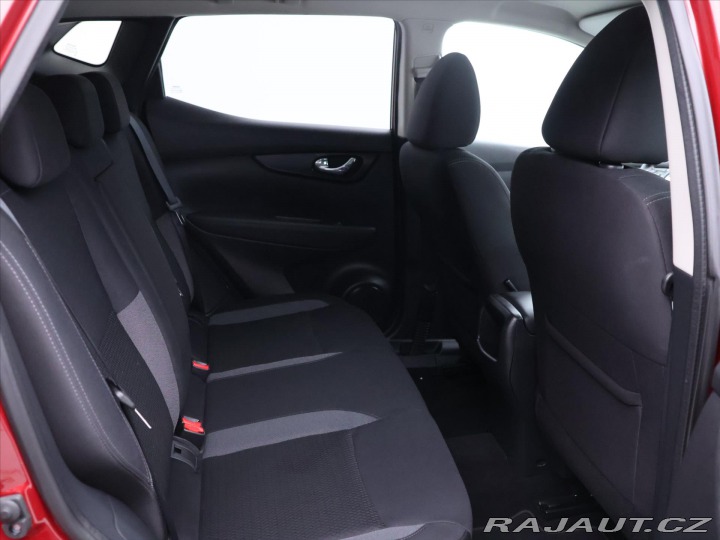 Nissan Qashqai 1,3 DIG-T 117kW CZ Acenta 2019