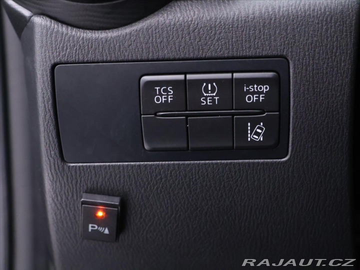 Mazda CX-3 2,0 Skyactiv-G120 Revolut 2017