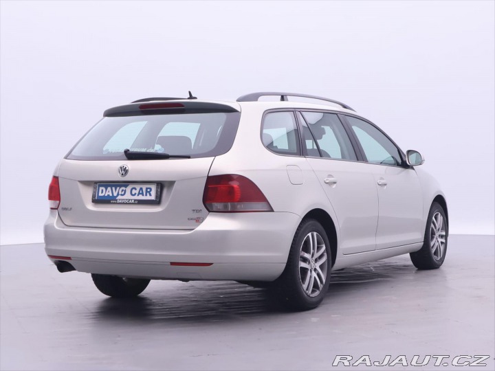 Volkswagen Golf Variant 1,6 TDI 77kW DSG 2010
