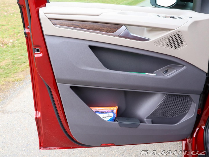 Volkswagen Multivan 2,0 TDI DSG Long Style 7- 2026