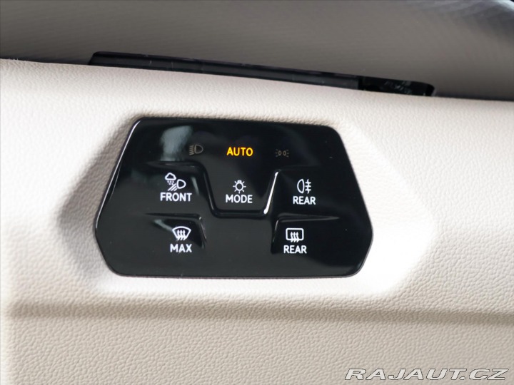 Volkswagen Multivan 2,0 TDI DSG Long Style 7- 2026