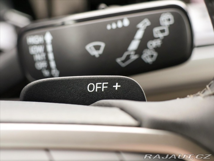 Volkswagen Multivan 2,0 TDI DSG Long Style 7- 2026