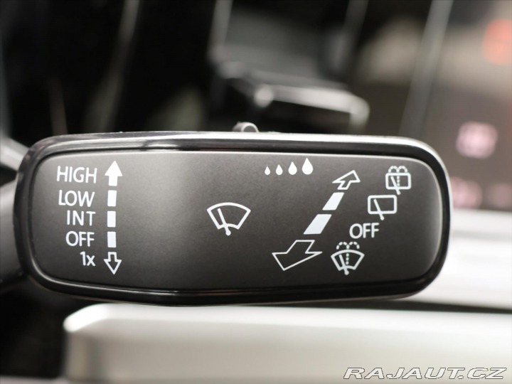 Volkswagen Multivan 2,0 TDI LONG STYLE DSG 7- 2026