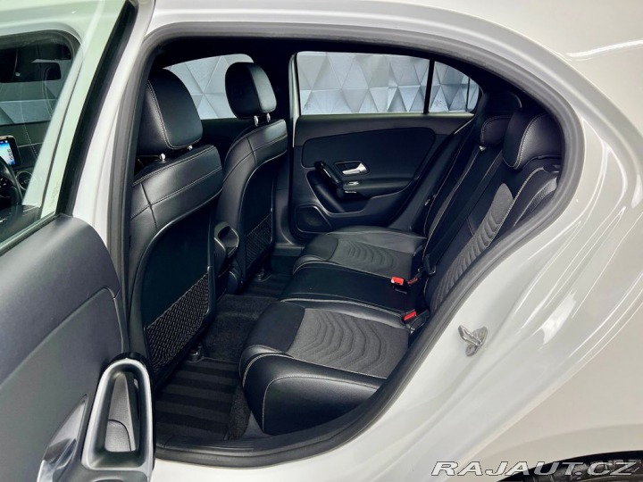 Mercedes-Benz A 180 CDI 85 KW 7G-DCT STYL 2020