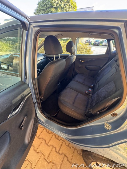 Hyundai ix20 1,4   2014 - výborný stav 2014